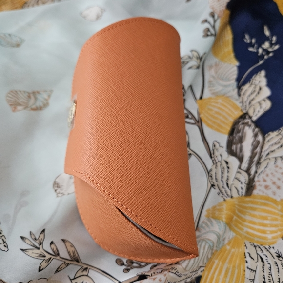 NWOT Tory Burch Sunglasses Case - Picture 3 of 9